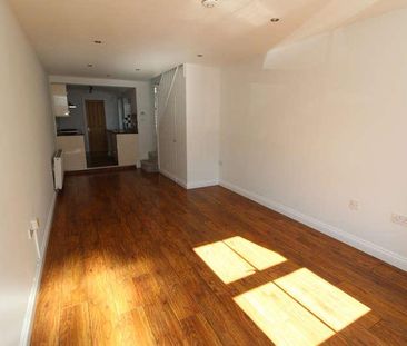 Trinity Lane, Beverley, HU17 - Photo 1