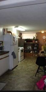 Two Bedroom House For Rent - Photo 3