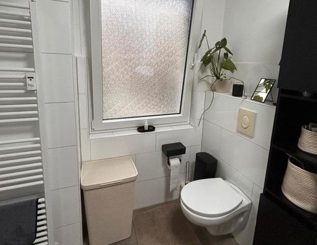 Moderne 2-Zimmer-Wohnung (EG) mit Terrasse + Garten - Photo 1