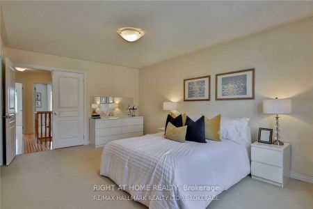 For Lease - 137 Windrow Street, Richmond Hill, Ontario - Photo 5