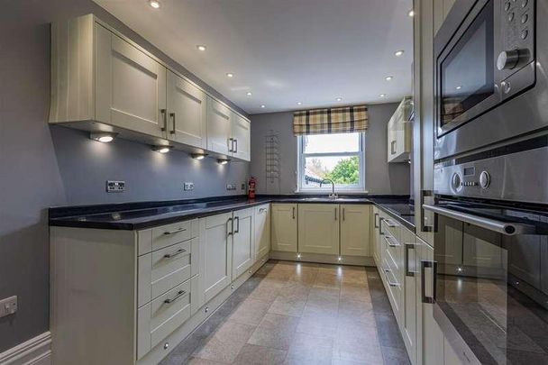 Penylan Road, Penylan, CF23 - Photo 1