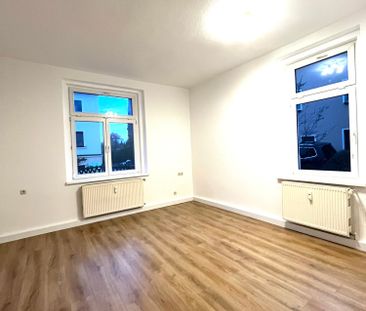 2-Zimmer-Wohnung mit Einbauküche wartet auf Sie! - Photo 3