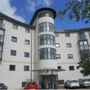 Holly Court, Pasteur Drive, Swindon, SN1 - Photo 3