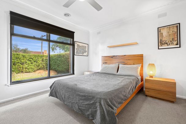 Fully Renovated - Sun-drenched, Three Bedroom Home - Photo 1