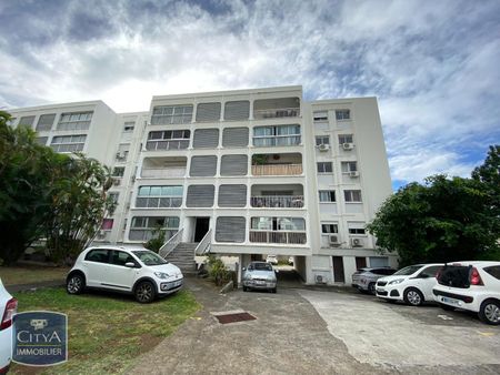 Location Appartement 1 pièce 20m² ST DENIS 97400 - Photo 5