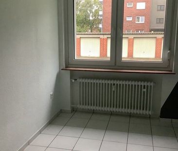 Einzugsbereite 3 Zimmer mit Balkon in sehr ruhiger Wohnlage - Photo 1