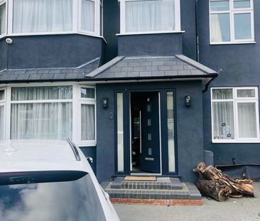 Room in a Shared House, Spencer Close, NW10 - Photo 6