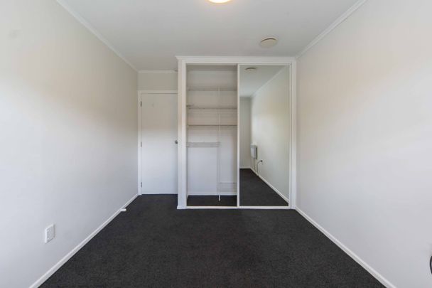 Beautifully Presented Home in Chartwell - Photo 1