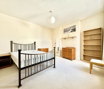 Charlecote Road, Worthing - Photo 1