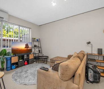 2/2 Noela Avenue, New Lambton NSW 2305 - Apartment For Rent | Domain - Photo 1