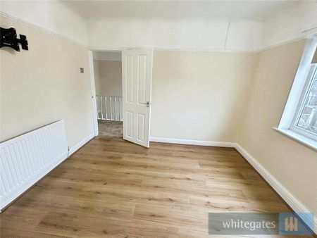 3 bedroom semi-detached house to rent - Photo 5