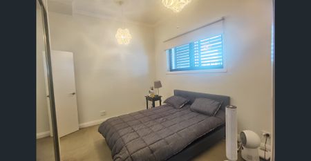 Sunny and Spacious on Level 4 Close to Train Station, Shops, School and Parks - Photo 5