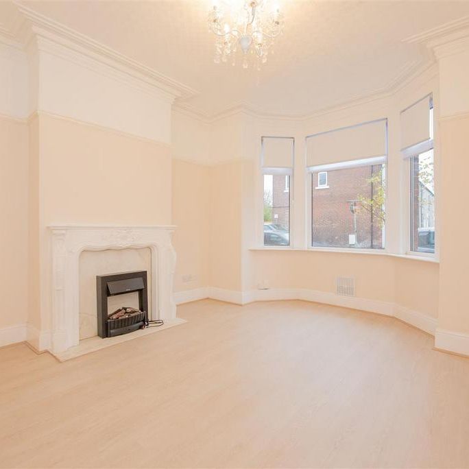 3 bedroom terraced house to rent - Photo 1