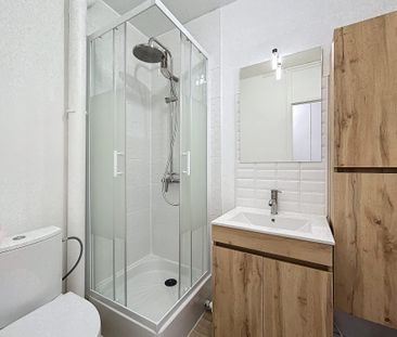 Location Appartement 1 pièce 26m² ST LO 50000 - Photo 3