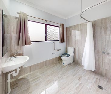 Live in Your Private Oasis! (Ellen Grove - Brand New Suites) - Photo 6