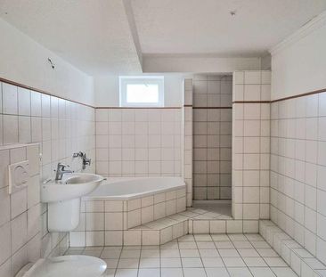 Komfortables Wohnen: 3-Zimmer-Wohnung mit Terrasse und durchdachtem... - Foto 1