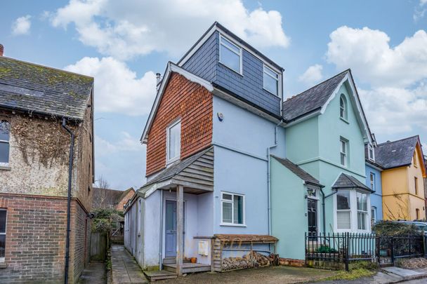 Highfields, Forest Row, RH18 - Photo 1