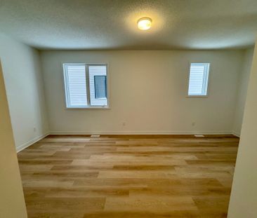 For Lease - 607 Bee Pollen Way, Kanata, Ontario - Photo 1