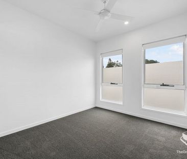 Create Listing - Photo 2