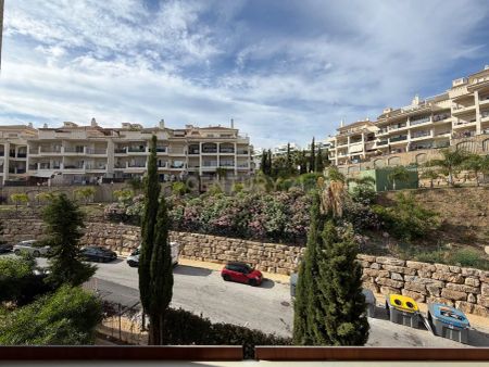 Apartamento de alquiler en Av Ingenieros de Riviera 2 Cj Calalucia a Turistic, 3, Riviera del Sol - Foto 5