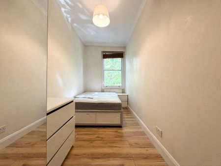 3 bedroom apartment to rent - Photo 3