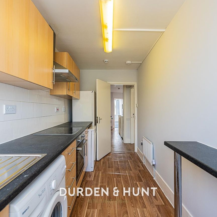 Johnston Road, Woodford Green - Photo 1