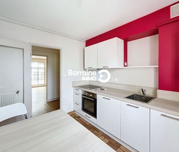 Location appartement à Brest, 5 pièces 125.48m² - Photo 4