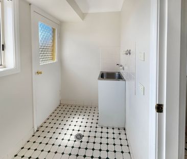 Two bedroom duplex in East Dubbo - Photo 1
