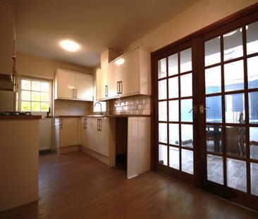 3 Bedroom Semi Detached To Let - Photo 4