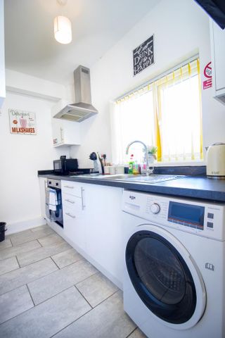 2 bedroom maisonette to rent - Photo 3