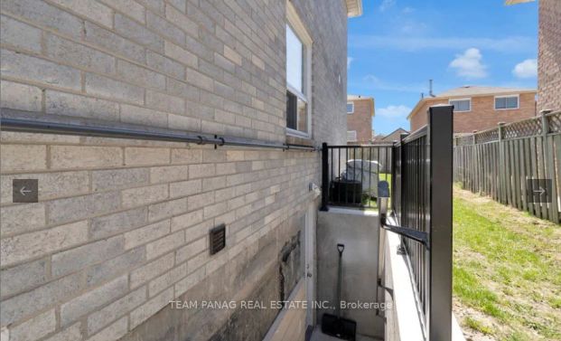 28 Donna Drive - Photo 1