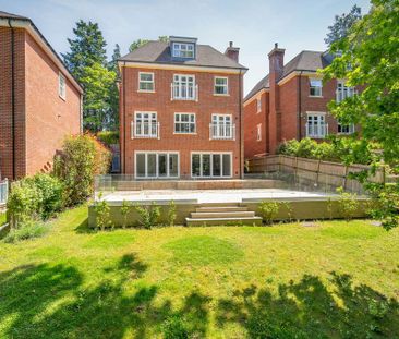 5 bedroom detached house to rent - Photo 3