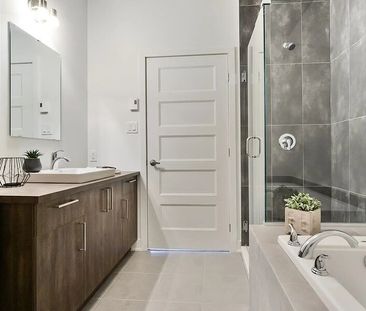 7165 Lunan Street, Brossard, QC - Photo 5