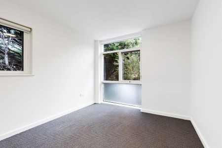 Unit 14/894 Burke Road, Canterbury. - Photo 4