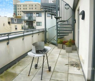2 bedroom apartment to rent West Street, Brighton, East Sussex, BN1 - Photo 5