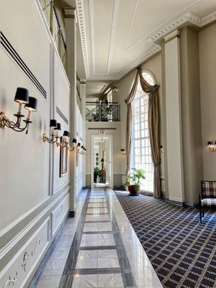 For Lease - 2285 Lake Shore Boulevard Unit# 1104, Toronto, Ontario - Photo 1