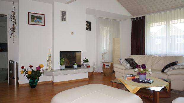 Grosszügige und helle Wohnung an ruhiger Lage - Foto 1