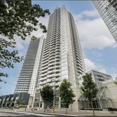 1 Bed 1 Bath Luxury Condo in Surrey Central - Photo 1