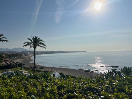 Apartamento planta baja en alquiler en Mijas Costa, Mijas - Photo 3