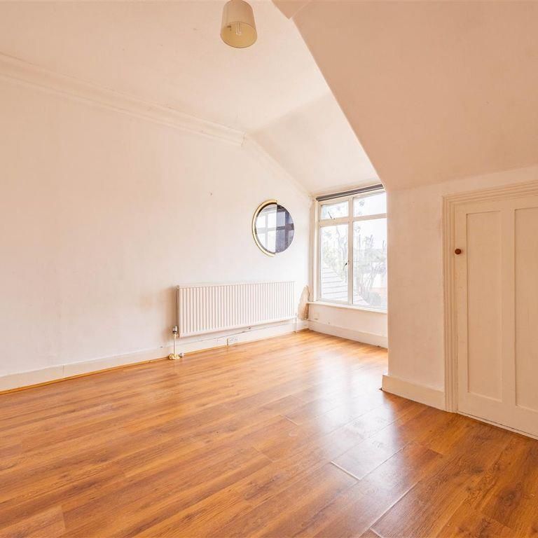 Cossington Road, Westcliff-On-Sea SS0, London - Photo 1