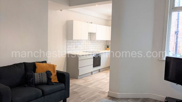 Moseley Road, Manchester, M14 6PA - Photo 1