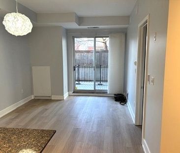 For Lease - 100 Champagne Avenue Unit# 210, Dows Lake - Civic Hospi... - Photo 1