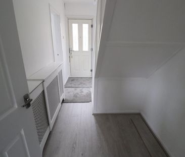 3 bedroom end of terrace house to rent - Photo 1