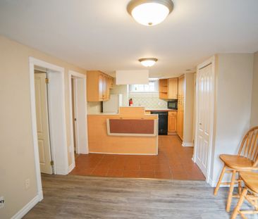 Lower Unit - Photo 4