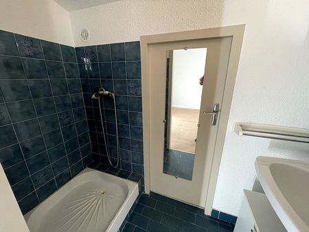 A LOUER Appartement T3 duplex, rénové SAUSSET LES PINS - place de stationnement, une terrasse et un jardinet, - Photo 4