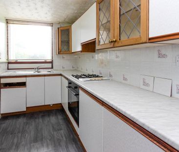 3 bedroom terraced house to rent - Photo 6