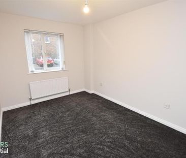 15 Kingscourt Close, Belfast, BT6 9AP - Photo 1