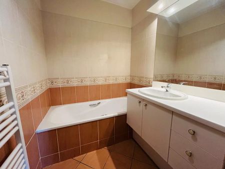 Location T2 meublé Lyon 3ème 44 m2 - Photo 3