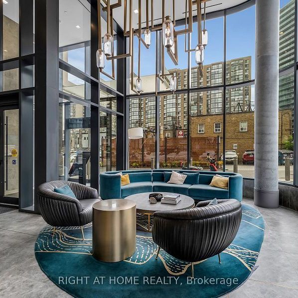 For Lease - 15 Holmes Avenue Unit# 409, Toronto, Ontario - Photo 1