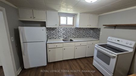 For Lease - 779 Whitman Crescent, Oshawa, Ontario - Photo 5